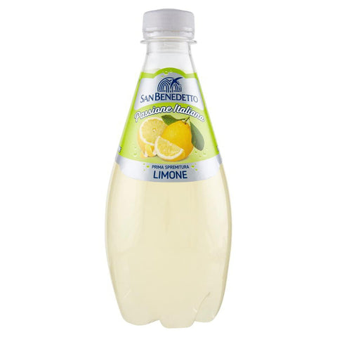 San Benedetto Prima Spremitura Limone Passione Italiana PET Soda 100% Italienisches Getränk gasförmig Lemonade 24x40cl Original italienisch